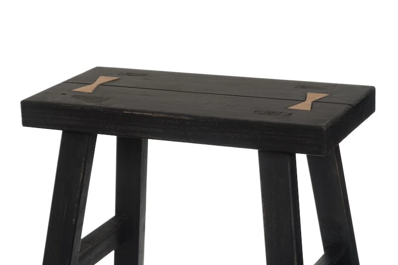 4Living Roots Jakkara Musta 1 4Living Roots Jakkara Musta