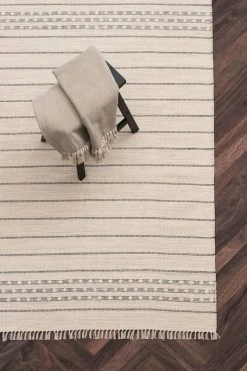 4Living Alviira Matto 80x200 Cm Vaaleanharmaa -4Living Store 4Living alviira matto 140x200 2