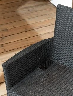 Veke Asta 6-hengen Ruokailuryhmä Musta