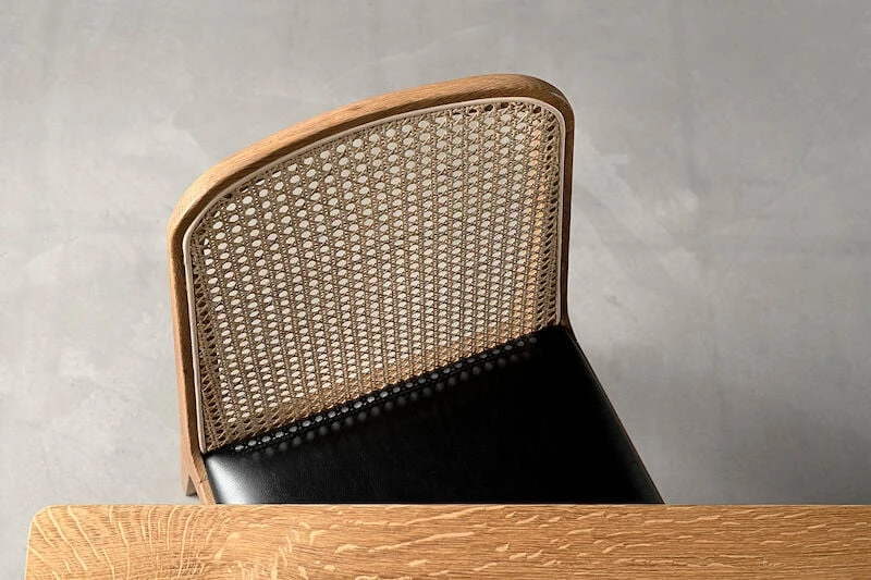 Hans K Racquet Tuoli öljytty Tammi/musta Bonded 3 Hans K Racquet Tuoli öljytty Tammi/musta Bonded - Image 3