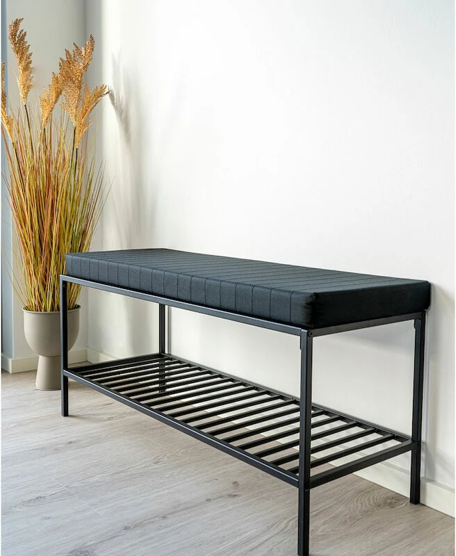 House Nordic Vita Eteispenkki Musta 2 House Nordic Vita Eteispenkki Musta - Image 2