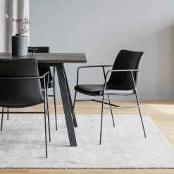 Rowico Huntingbay Käsinojallinen Tuoli Musta PU/musta Frame -4Living Store Rowico Huntingbay kasinojallinen tuoli musta