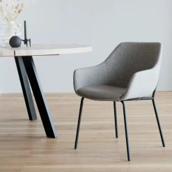 Rowico Haley Tuoli Vaaleanharmaa