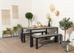 Veke Saarni Aintwood Penkki 135 Valkoinen/harmaa 8 Veke Saarni Aintwood Penkki 135 Valkoinen/harmaa -4Living Store Saarni aintwood 4 hengen ruokailuryhma Penkeilla musta harmaa web 5 1