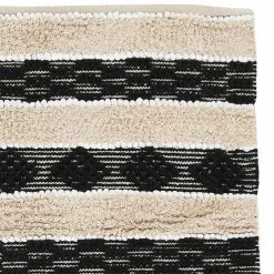 Mattokymppi Stella Puuvillamatto 140x200 Cm Luonnonvalkoinen/musta -4Living Store Veke Stella puuvillamatto 140x200 cm luonnonvalkoinen musta 0 3 1
