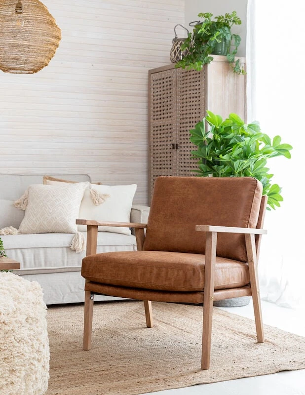 Veke Airy Nojatuoli Musta Colorado 01, Valkaistu Tammi 1 Veke Airy Nojatuoli Musta Colorado 01, Valkaistu Tammi