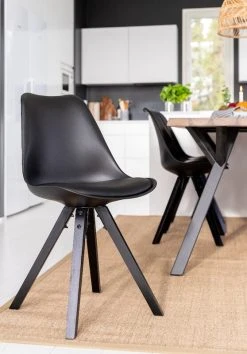 House Nordic Bergen Tuoli Musta, Mustilla Jaloilla 11 House Nordic Bergen Tuoli Musta, Mustilla Jaloilla -4Living Store bergen tuoli musta