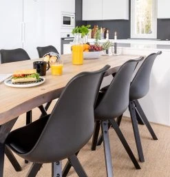 House Nordic Bergen Tuoli Musta, Mustilla Jaloilla 10 House Nordic Bergen Tuoli Musta, Mustilla Jaloilla -4Living Store bergen tuoli musta takaa