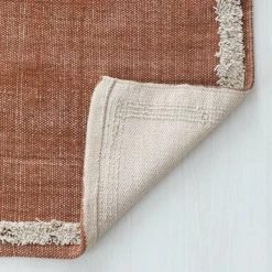 Fanni K Klaani Puuvillamatto 70x140 Cm Terrakotta 11 Fanni K Klaani Puuvillamatto 70x140 Cm Terrakotta -4Living Store fanni k klaani puuvillamatto terrakotta web 2