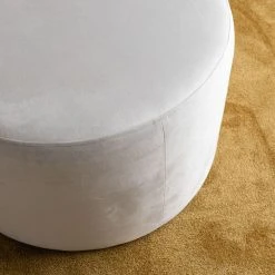 Veke Helmi Pyöreä Samettirahi Ø60 Cm Beige Brunei 06 Kangas