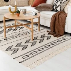 Veke Kaiku Puuvillamatto 80x150 Cm Luonnonväri/musta 11 Veke Kaiku Puuvillamatto 80x150 Cm Luonnonväri/musta -4Living Store kaiku puuvillamatto web 7