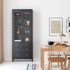 Veke Kaarna Pinnatuoli Lakattu Tammi