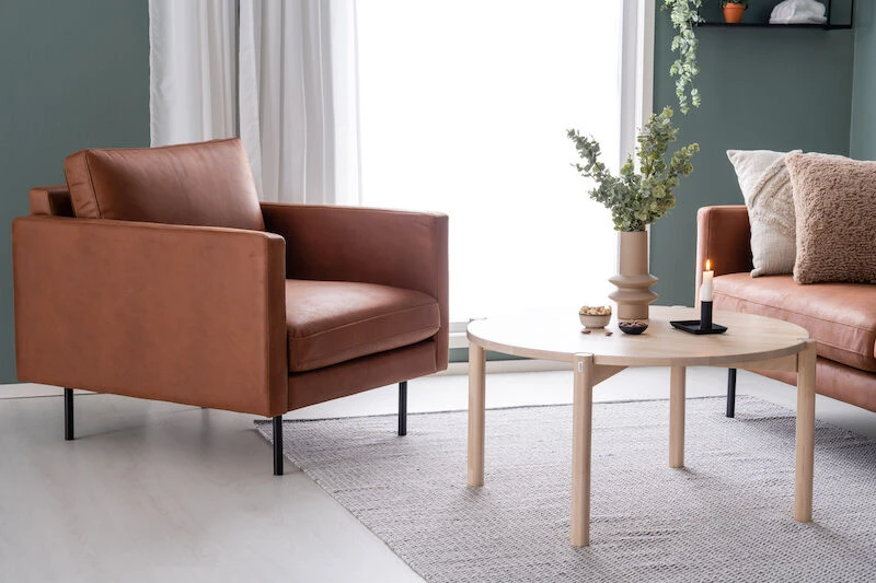 Veke Scandic Copenhagen Nojatuoli Konjakki Kentucky 9 3 Veke Scandic Copenhagen Nojatuoli Konjakki Kentucky 9 - Image 3